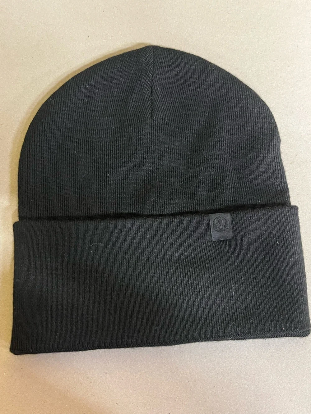 lululemon athletica Black Ribbed Beanie with Logo Tag